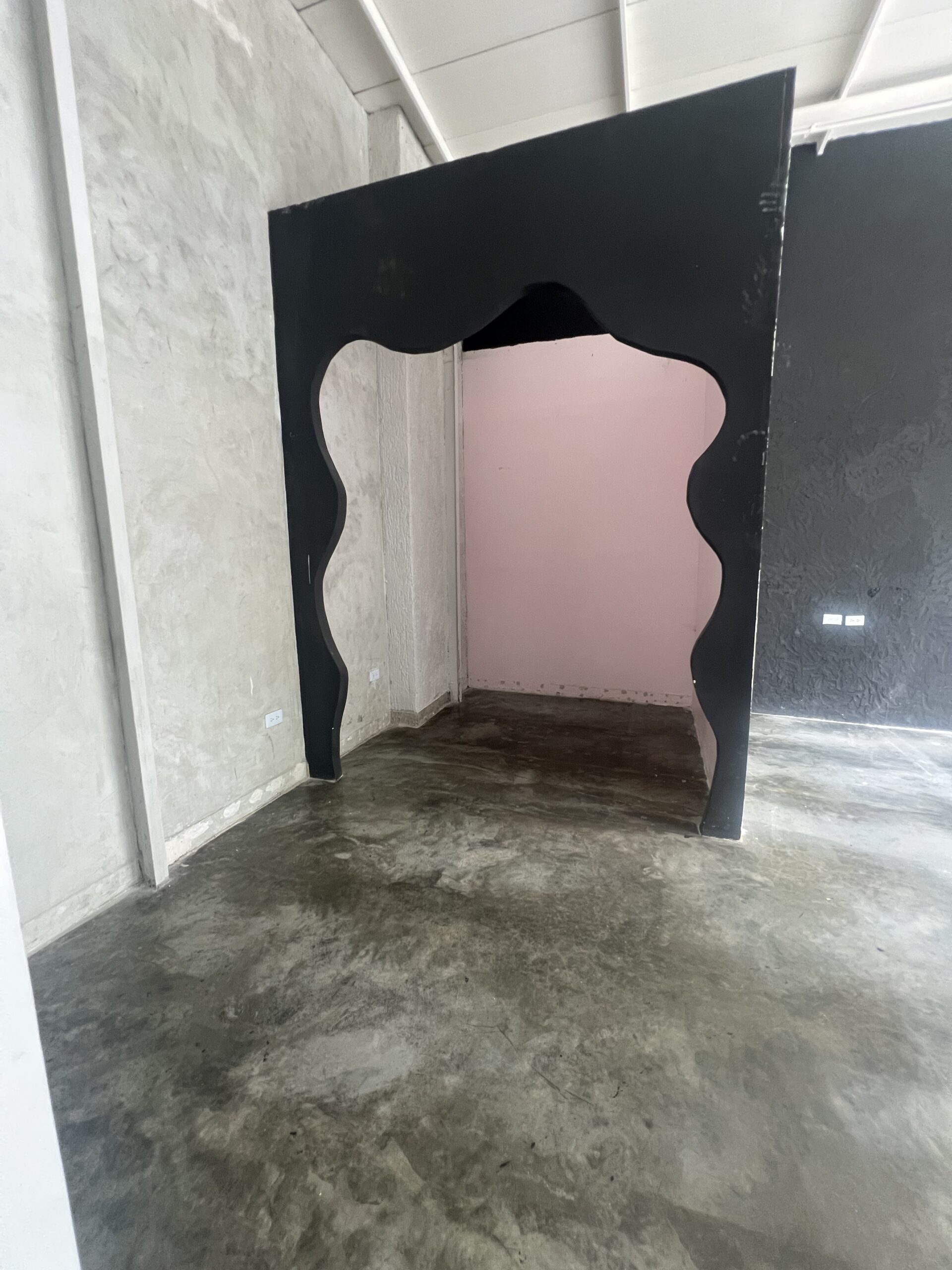 Preciosos Locales desde 20-130M2