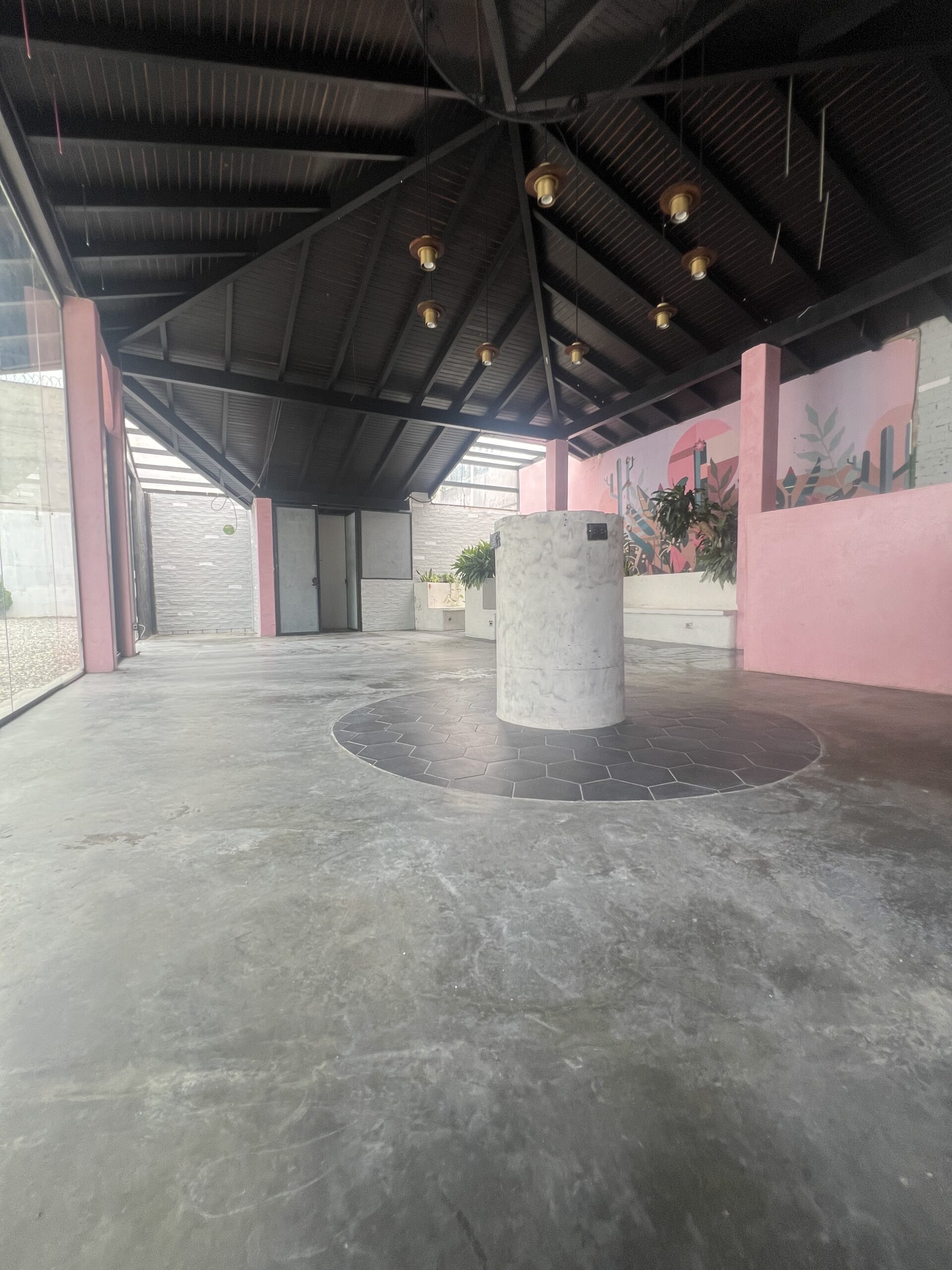 Preciosos Locales desde 20-130M2