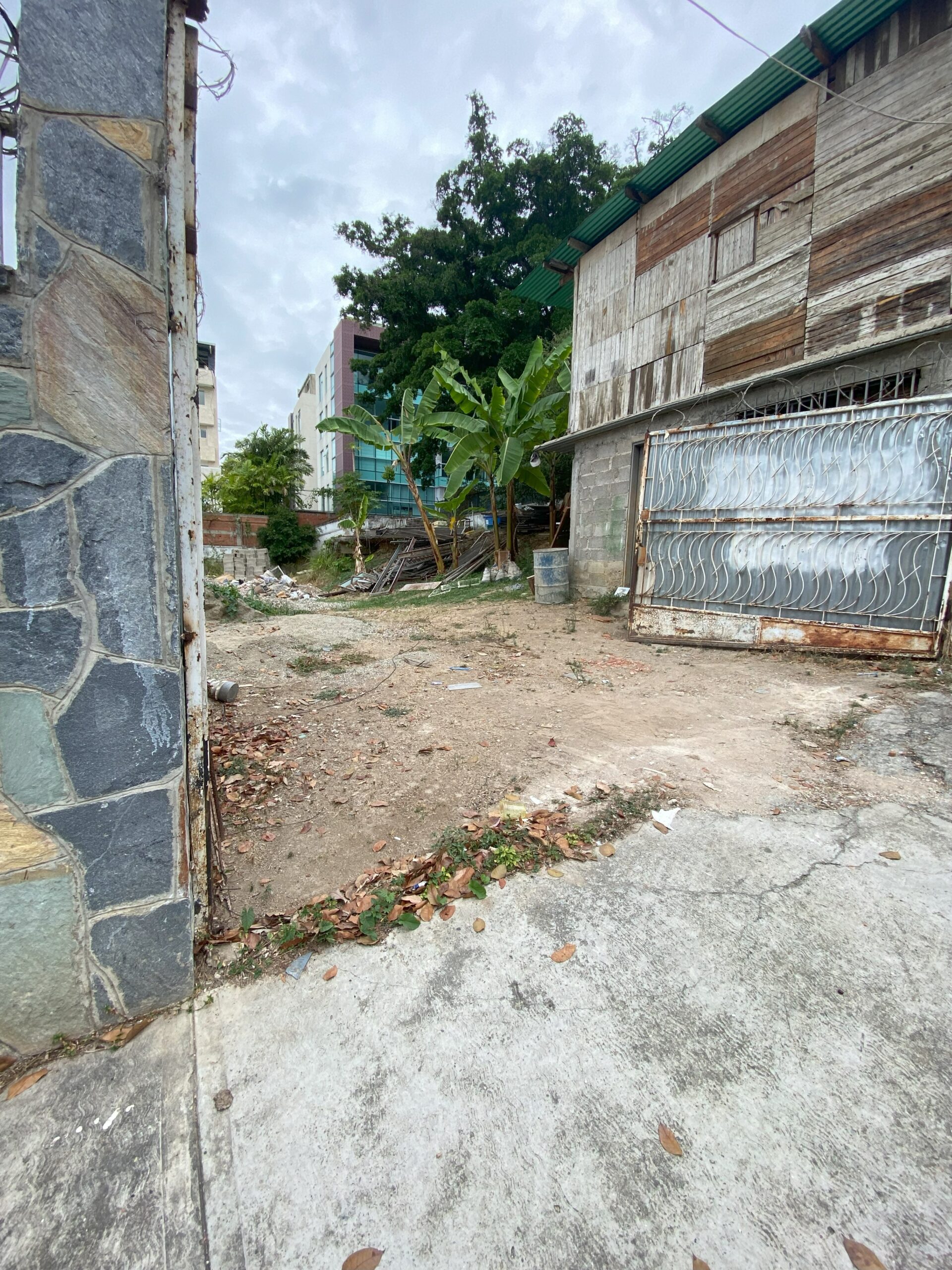 Terreno plano de 600M2