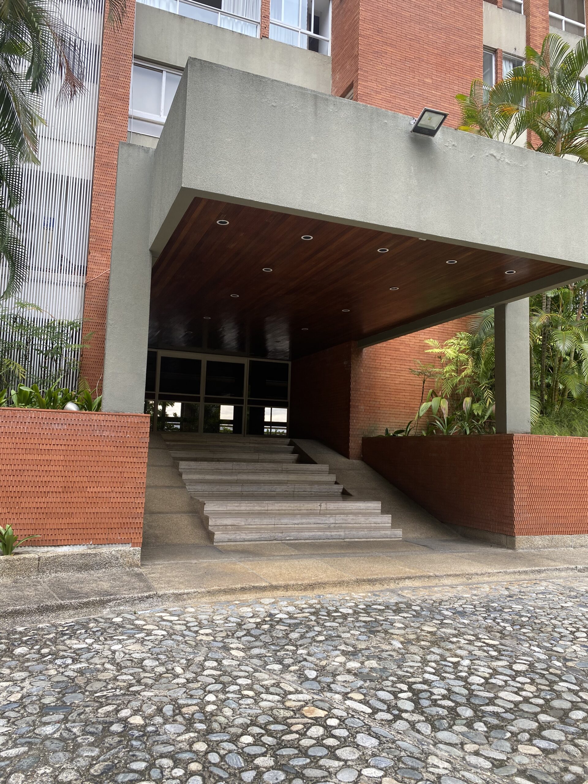 Precioso Pent House de 480M2 Parte alta Santa Rosa de Lima