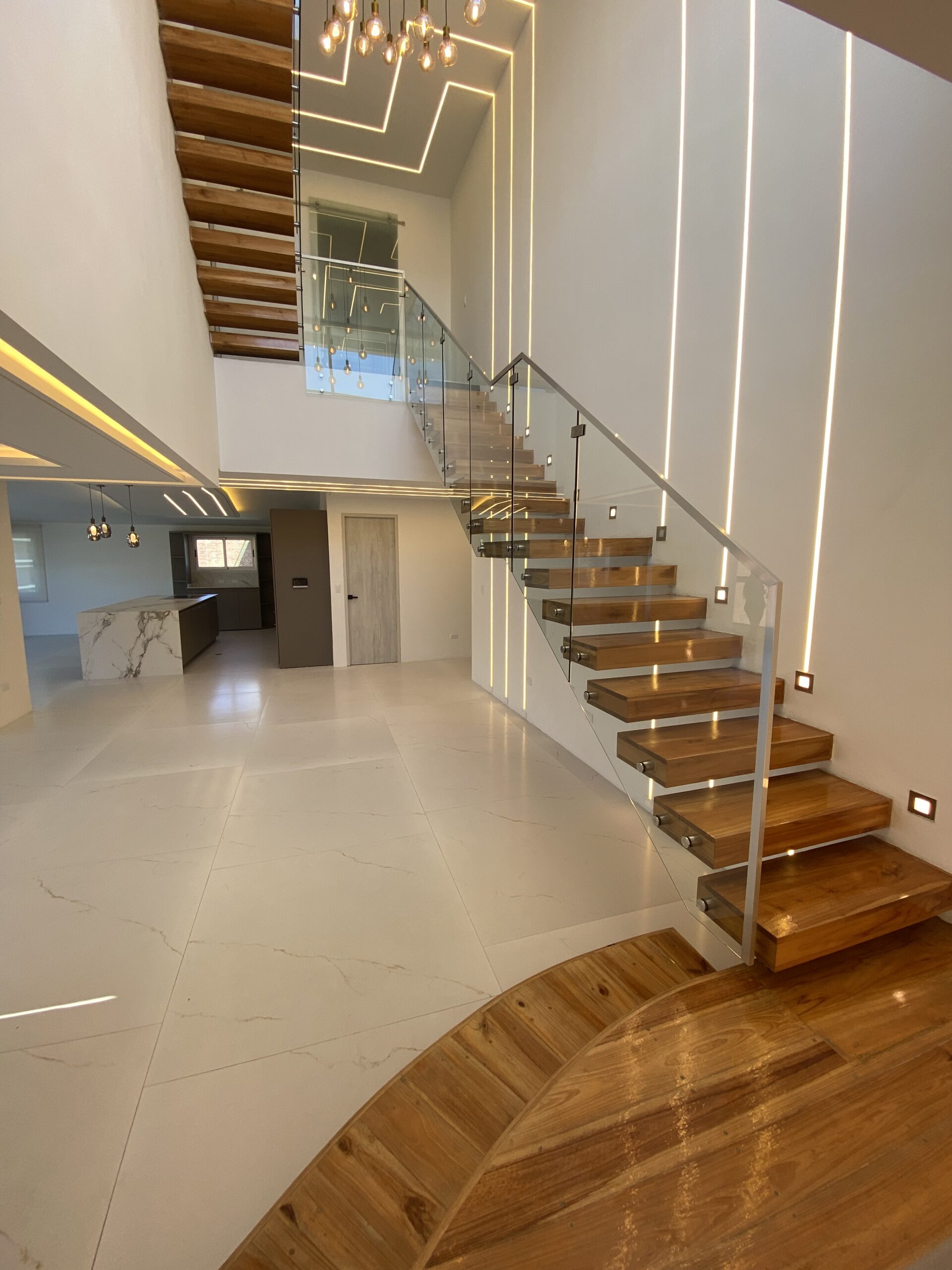 Espectacular Apartamento PH Triplex Con 130.67 M2