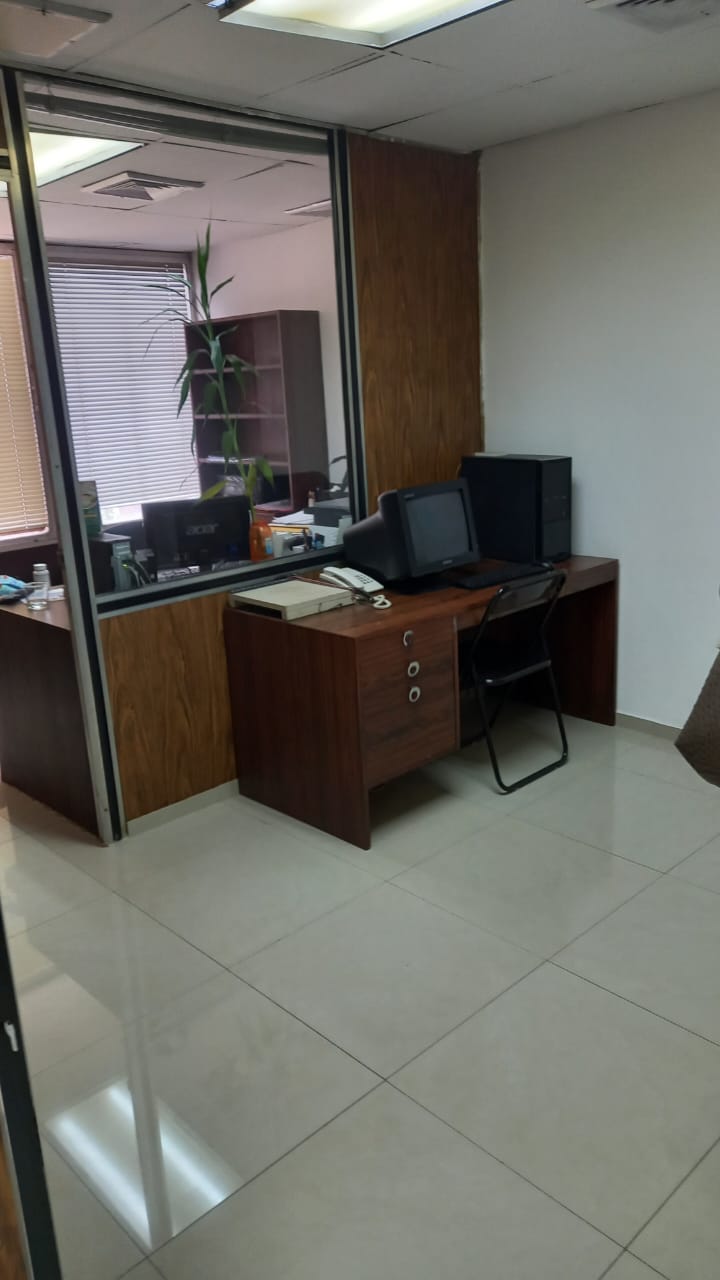 Oficina en la Torre Europa 244.88M2