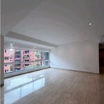 Alquiler de Apartamento en Campo Alegre Chacao de 110M2