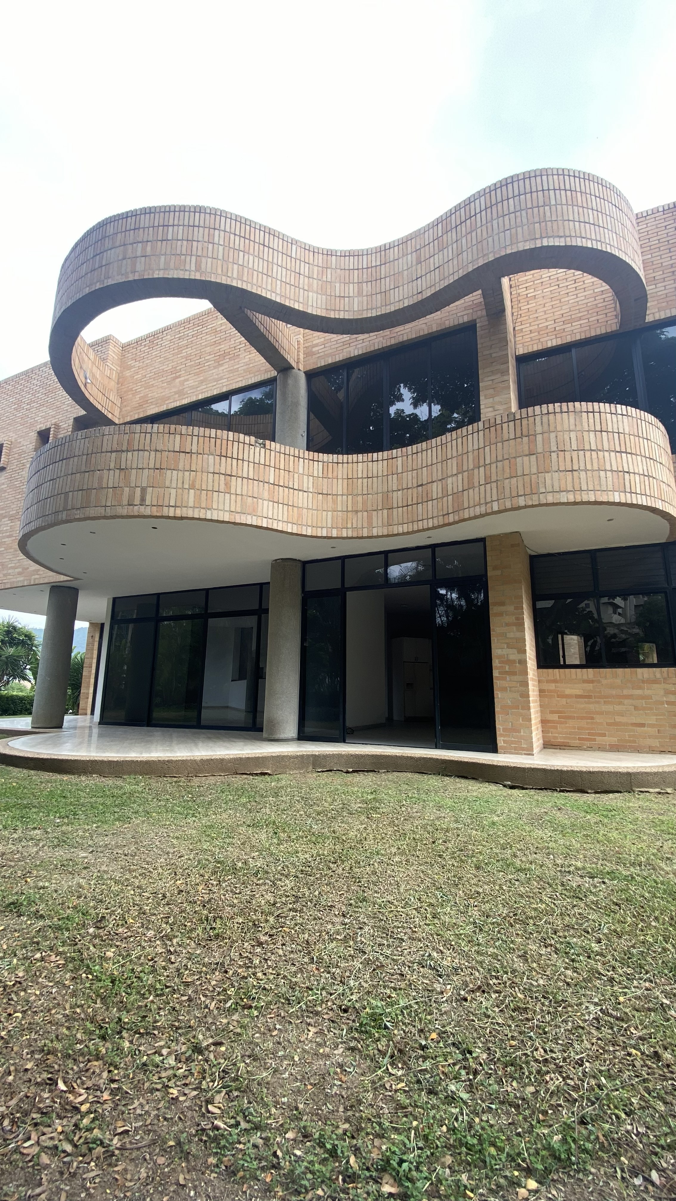 Venta de Casa en Prados del Este de 700M2